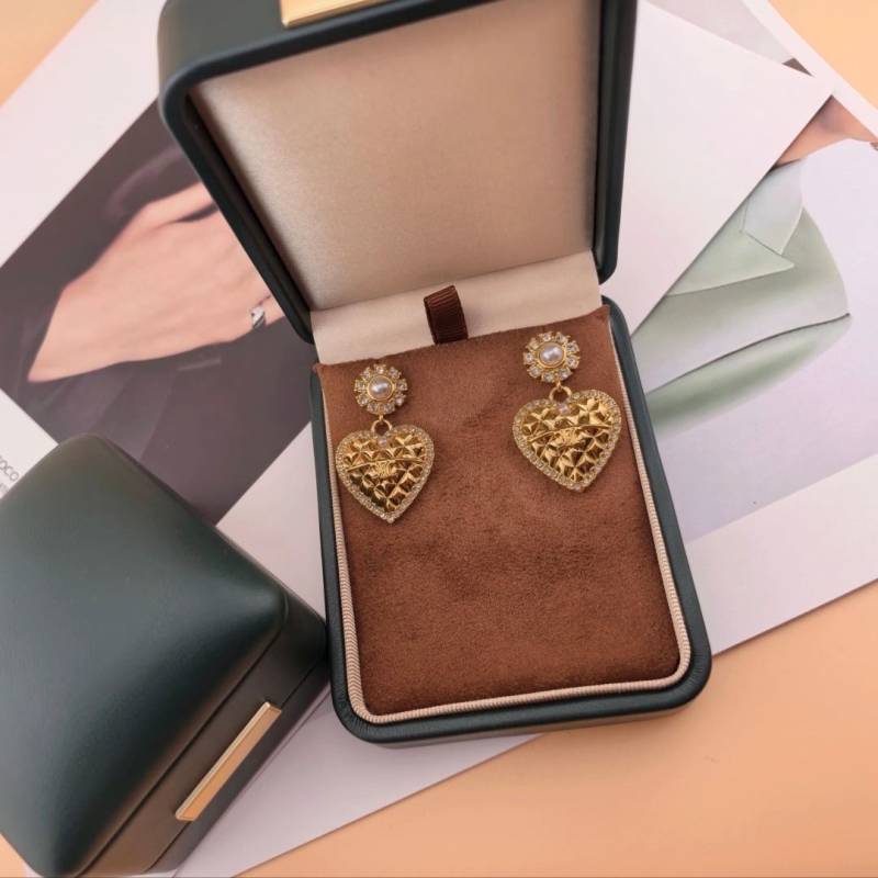 Ce1i*e earrings